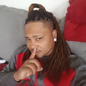 Meet your Posher, Elijah